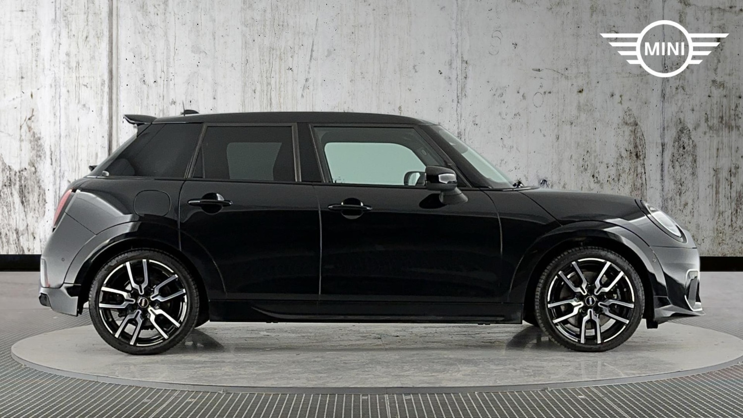 Used MINI Hatch 2025 for sale - 76781294: Photo 3