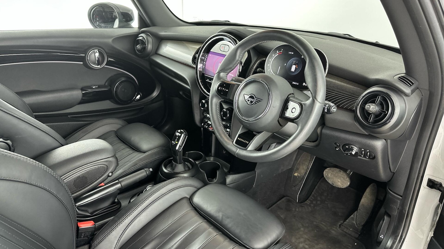 Used MINI Hatch 2023 for sale - 77440795: Photo 6