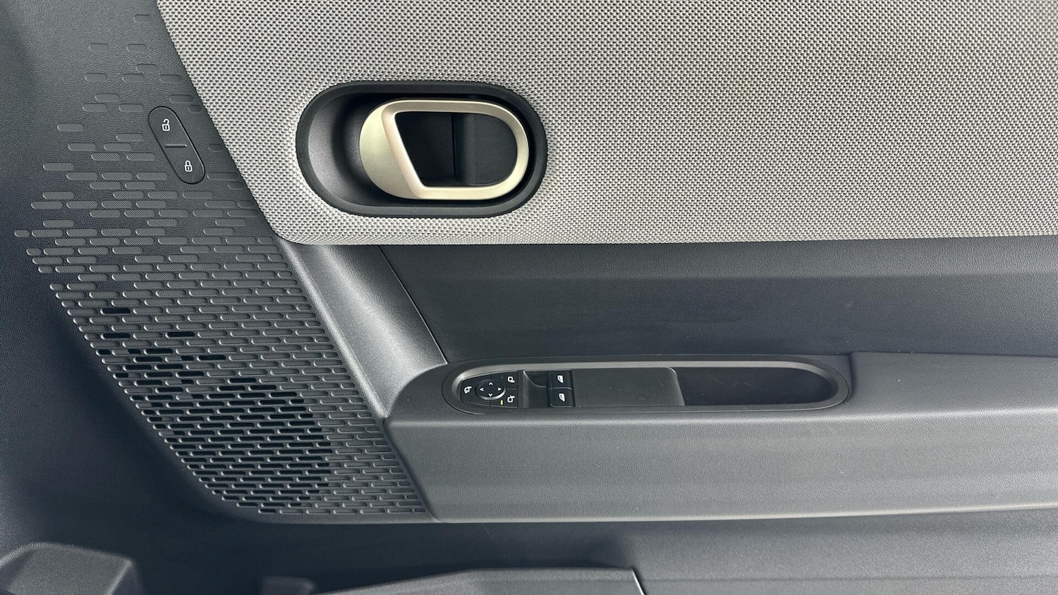 Used MINI Cooper 2025 for sale - 76760399: Photo 20