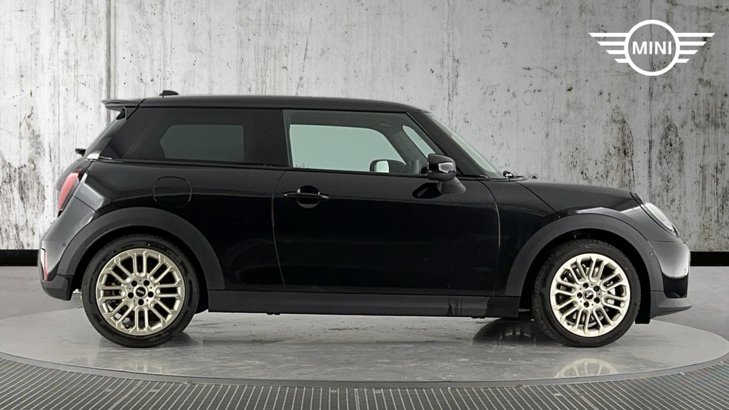 Used MINI Cooper 2025 for sale - 76760399: Photo 3