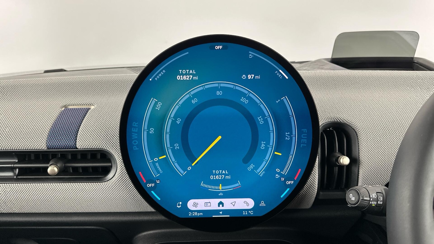 Used MINI Cooper 2025 for sale - 76760399: Photo 9