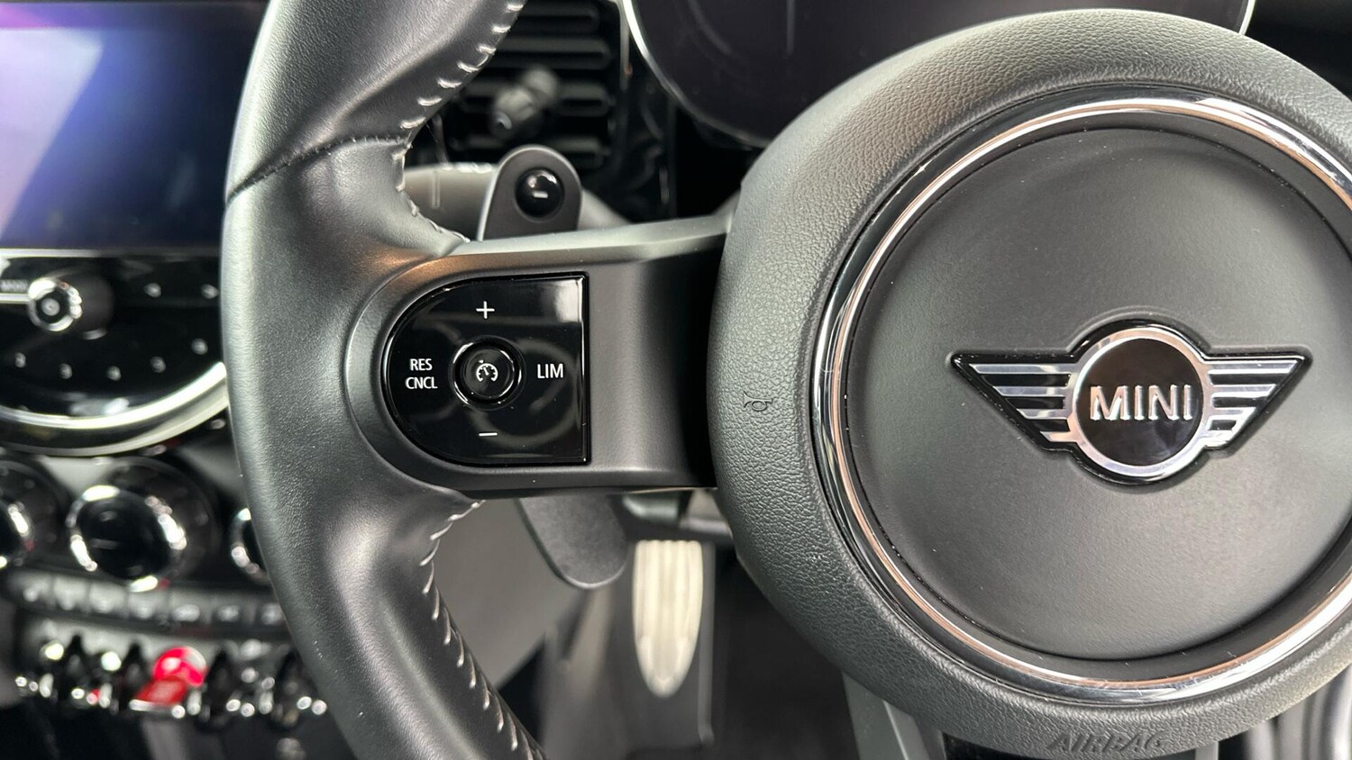 Used MINI Hatch 2021 for sale - 77411007: Photo 17