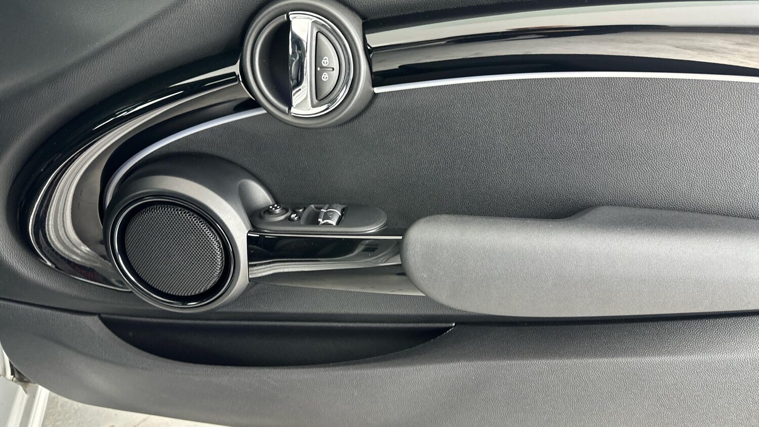 Used MINI Hatch 2021 for sale - 77411007: Photo 20