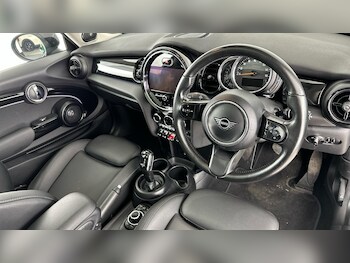 Used MINI Hatch 2022 for sale - 77564974: Photo