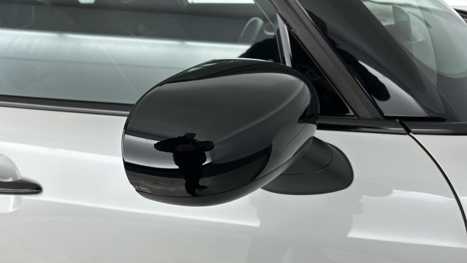 Used MINI Hatch 2025 for sale - 77015990: Photo 30