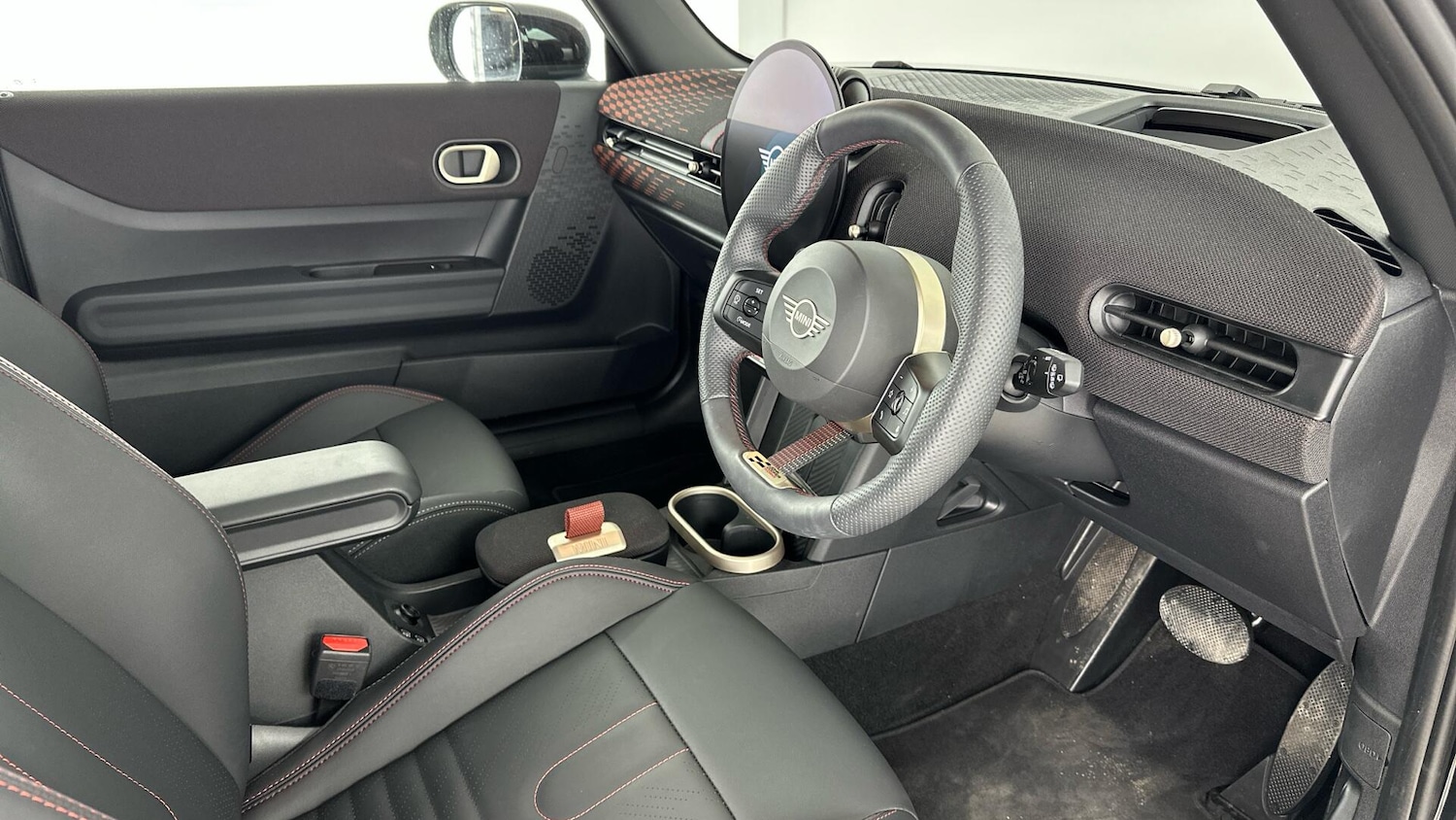 Used MINI Hatch 2025 for sale - 77940174: Photo 6