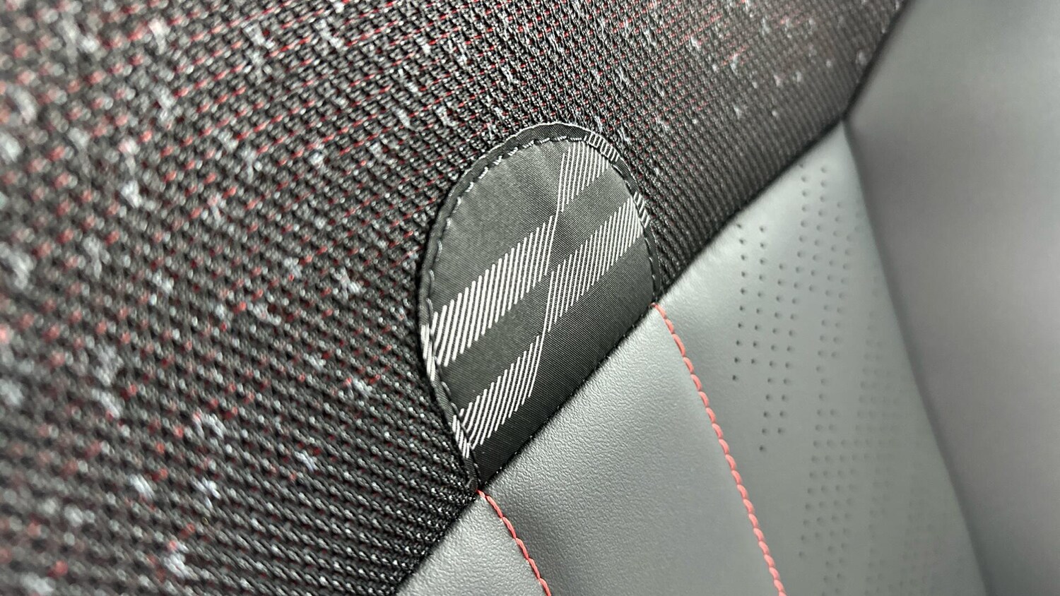 Used MINI Cooper 2025 for sale - 76760490: Photo 28