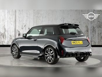 Used MINI Cooper 2025 for sale - 76760490: Photo