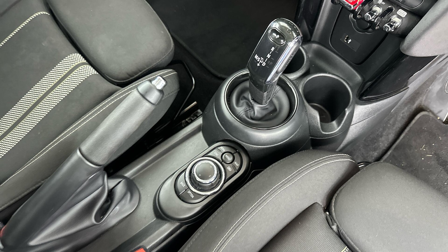 Used MINI Hatch 2022 for sale - 76781411: Photo 10