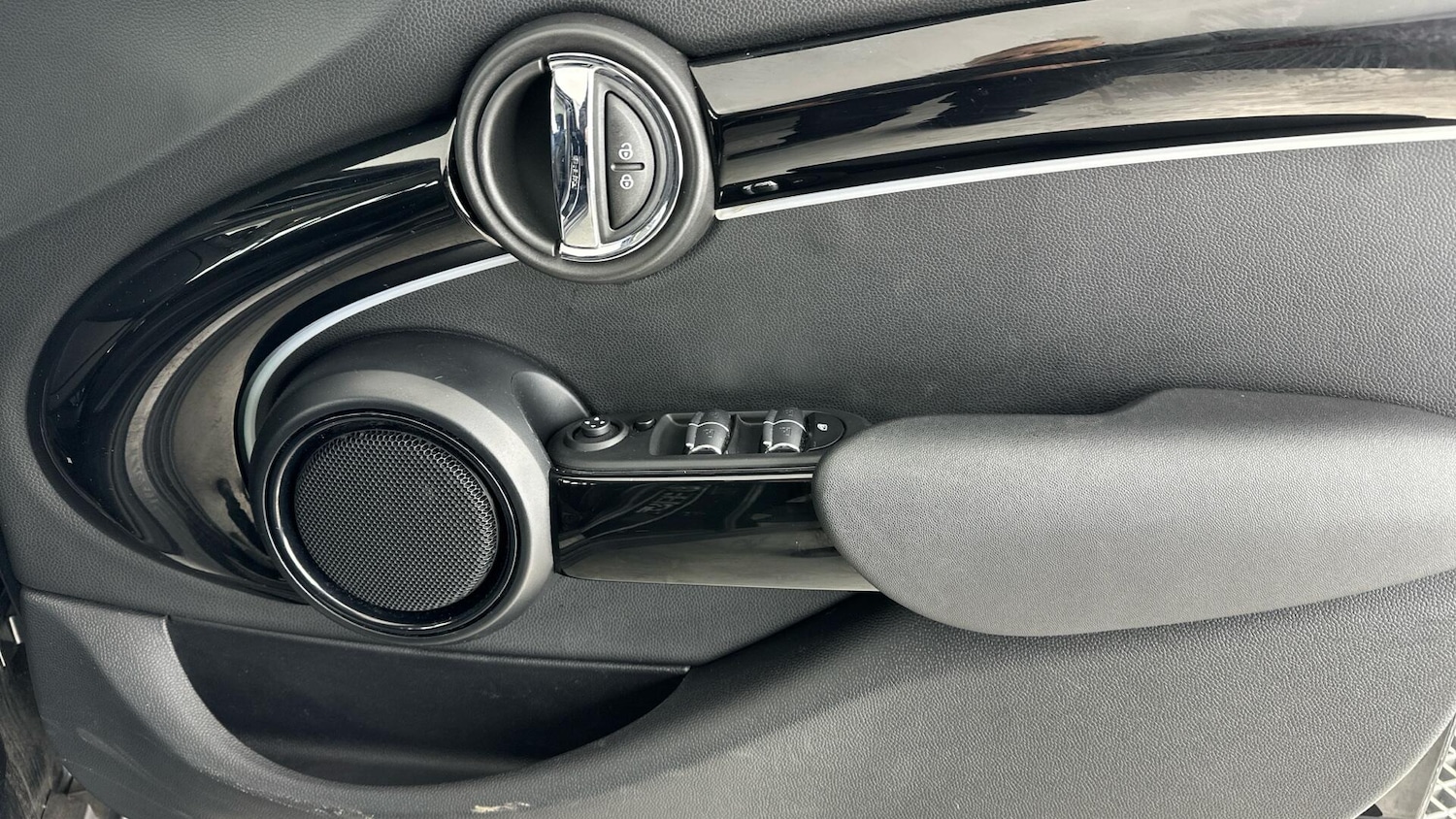 Used MINI Hatch 2022 for sale - 76781411: Photo 20