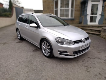 Used Volkswagen Golf 2013 for sale - 77595495: Photo
