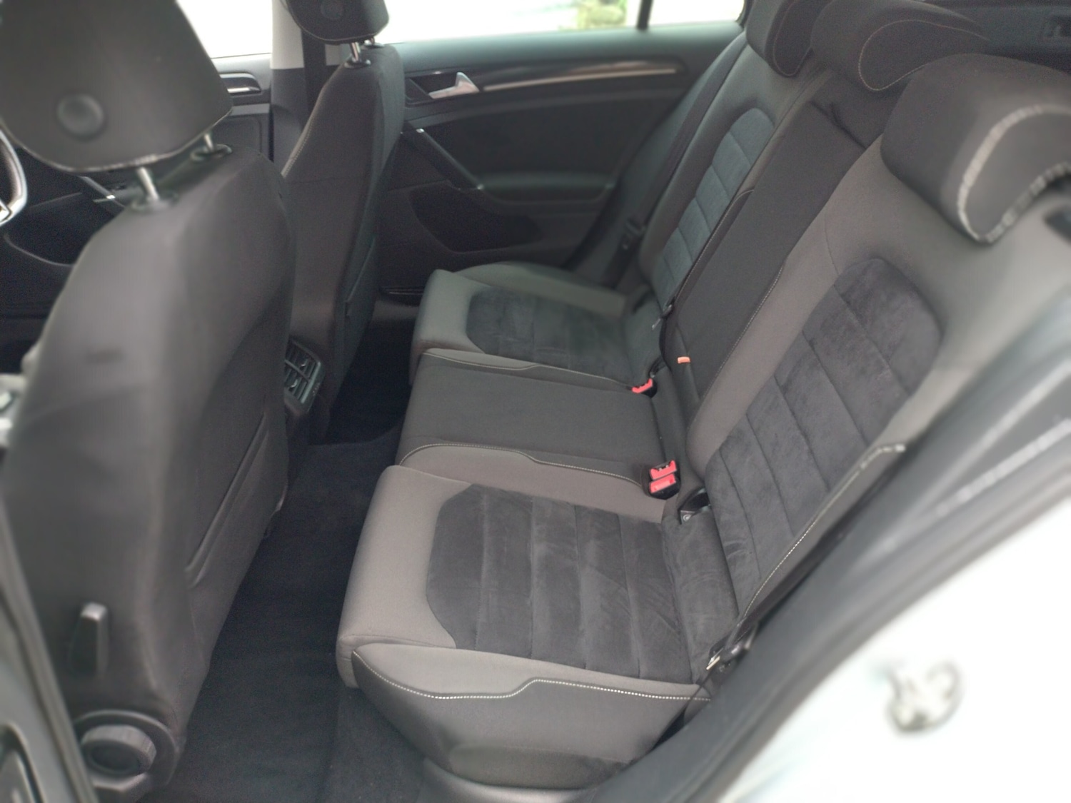 Used Volkswagen Golf 2013 for sale - 77595495: Photo 9