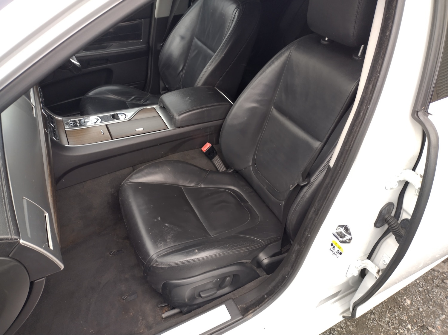 Used Jaguar XF 2011 for sale - 76093818: Photo 9