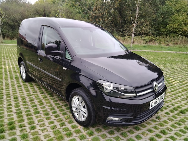 Used Volkswagen Caddy 2017 for sale - 76233858: Photo 1