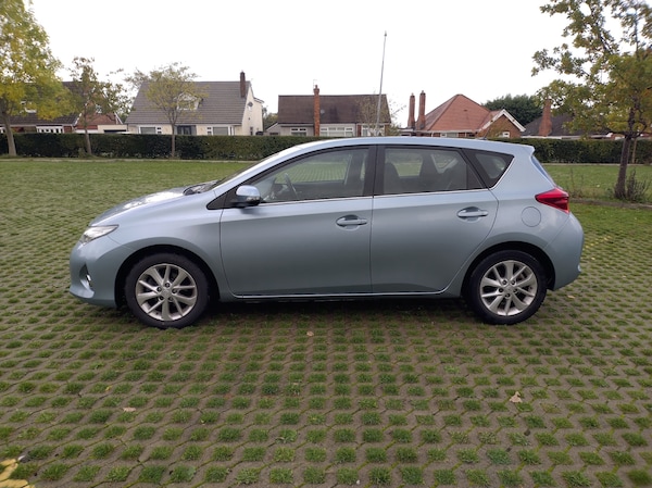 Used Toyota Auris 2013 for sale - 76334194: Photo 16