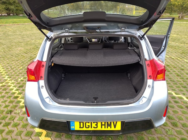 Used Toyota Auris 2013 for sale - 76334194: Photo 17