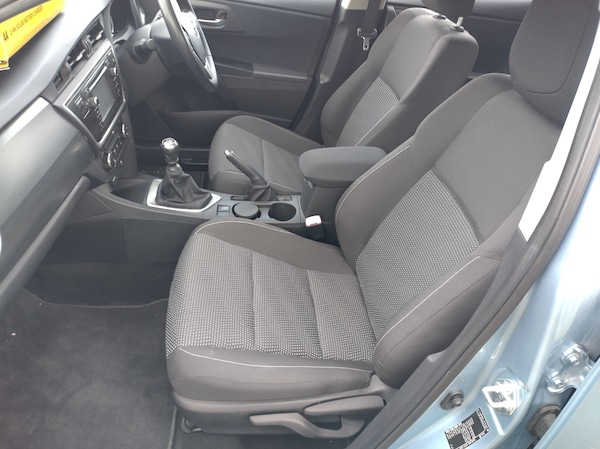 Used Toyota Auris 2013 for sale - 76334194: Photo 9