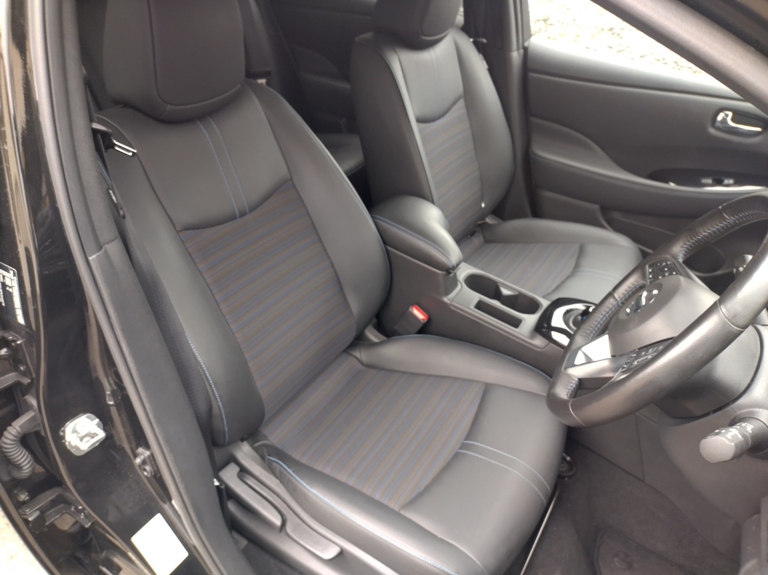 Used Nissan Leaf 2021 for sale - 77760894: Photo 9