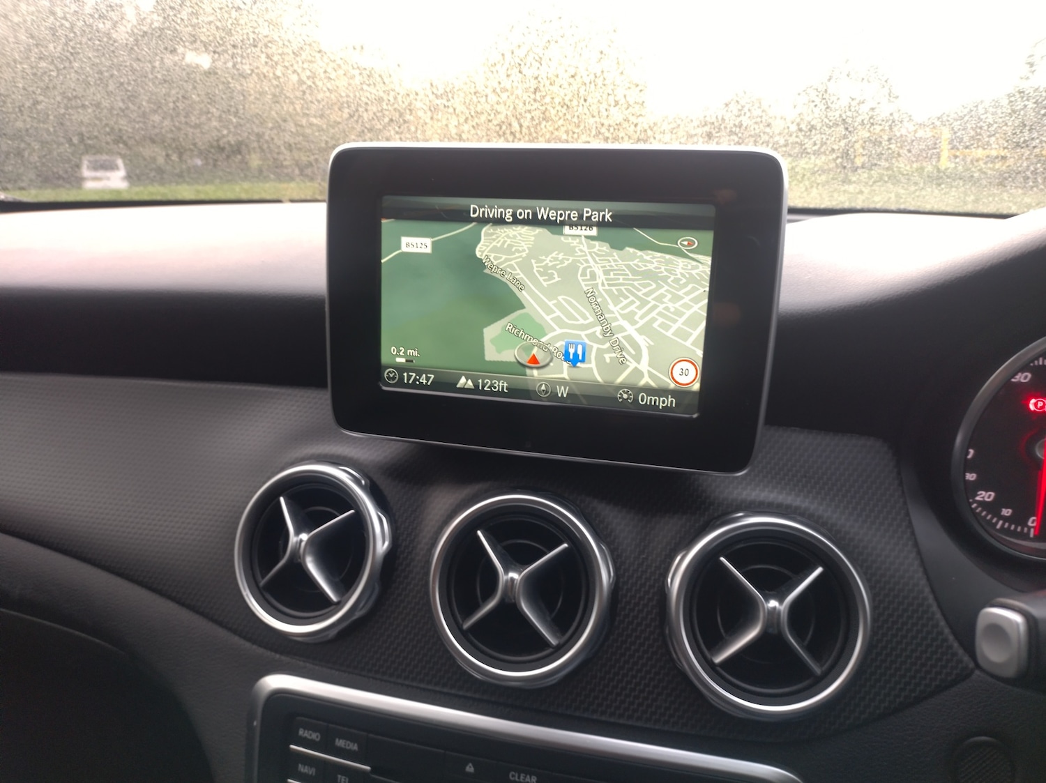 Used Mercedes-Benz GLA 2018 for sale - 76305855: Photo 12