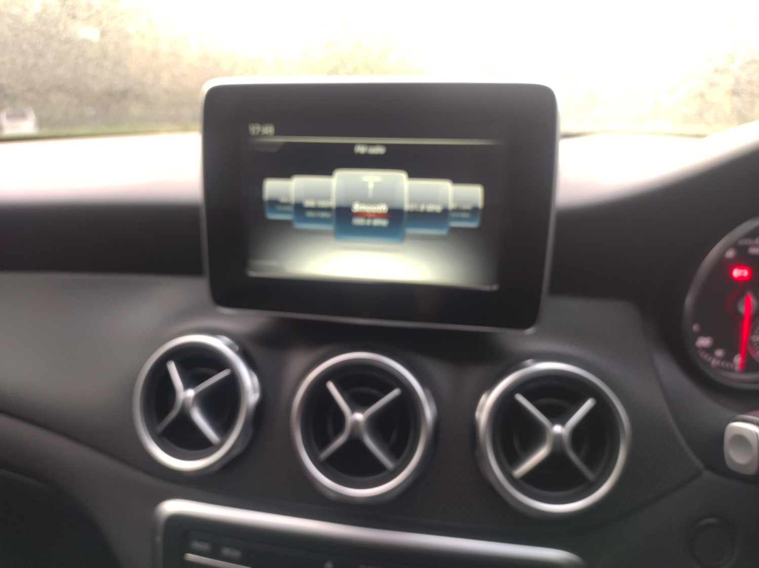 Used Mercedes-Benz GLA 2018 for sale - 76305855: Photo 13