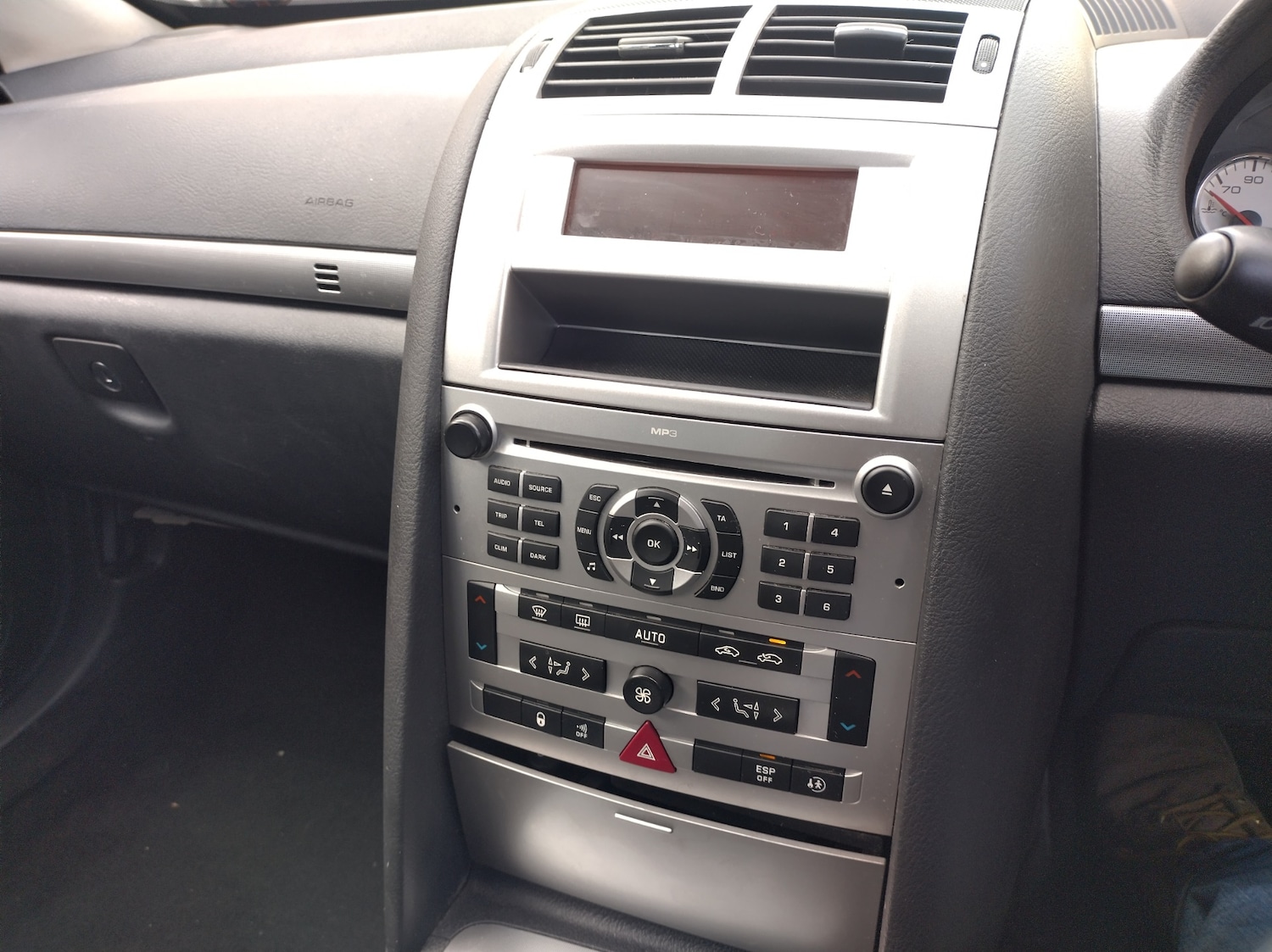 Used Peugeot 407 2007 for sale - 77629930: Photo 11