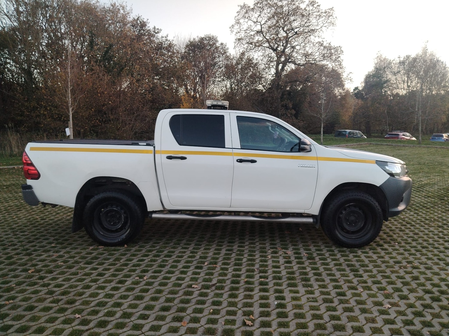 Used Toyota Hilux 2019 for sale - 76583193: Photo 3