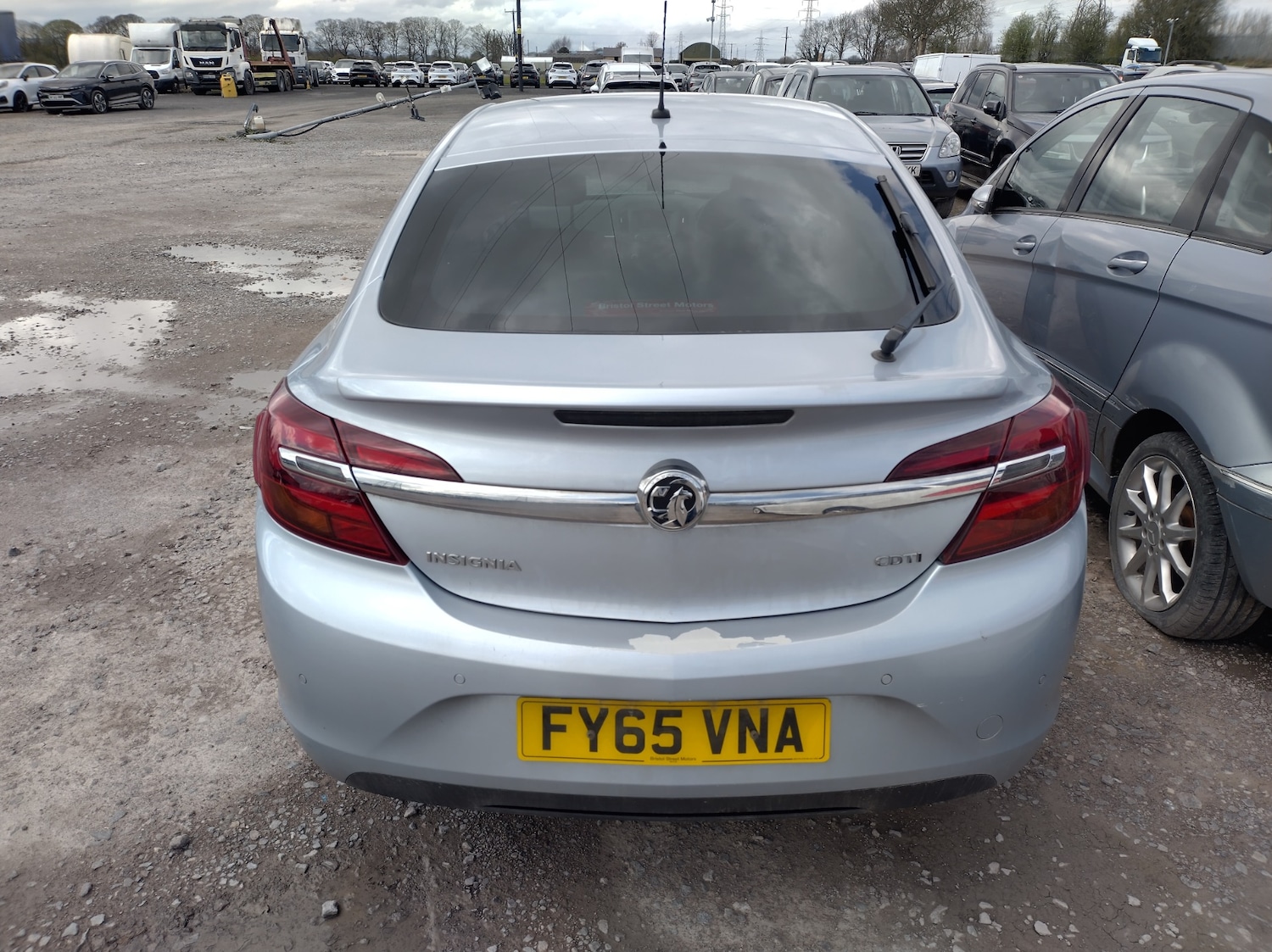 Used Vauxhall Insignia 2015 for sale - 78081555: Photo 3