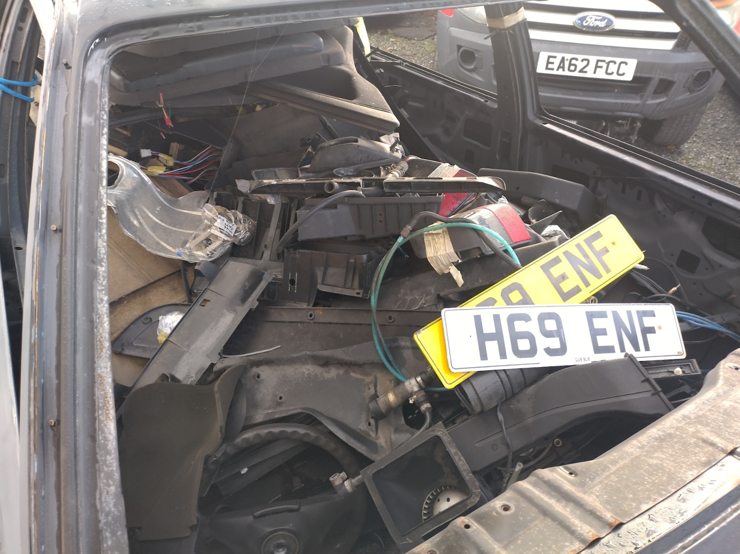 Used Volkswagen Golf 1991 for sale - 77240759: Photo 4