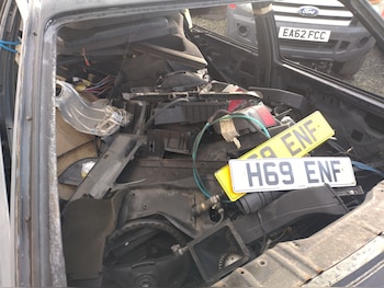 Used Volkswagen Golf 1991 for sale - 77240759: Photo