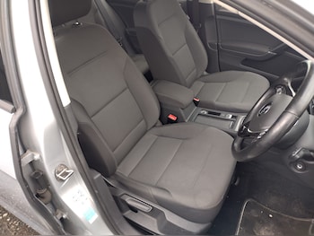 Used Volkswagen Golf 2013 for sale - 77750264: Photo