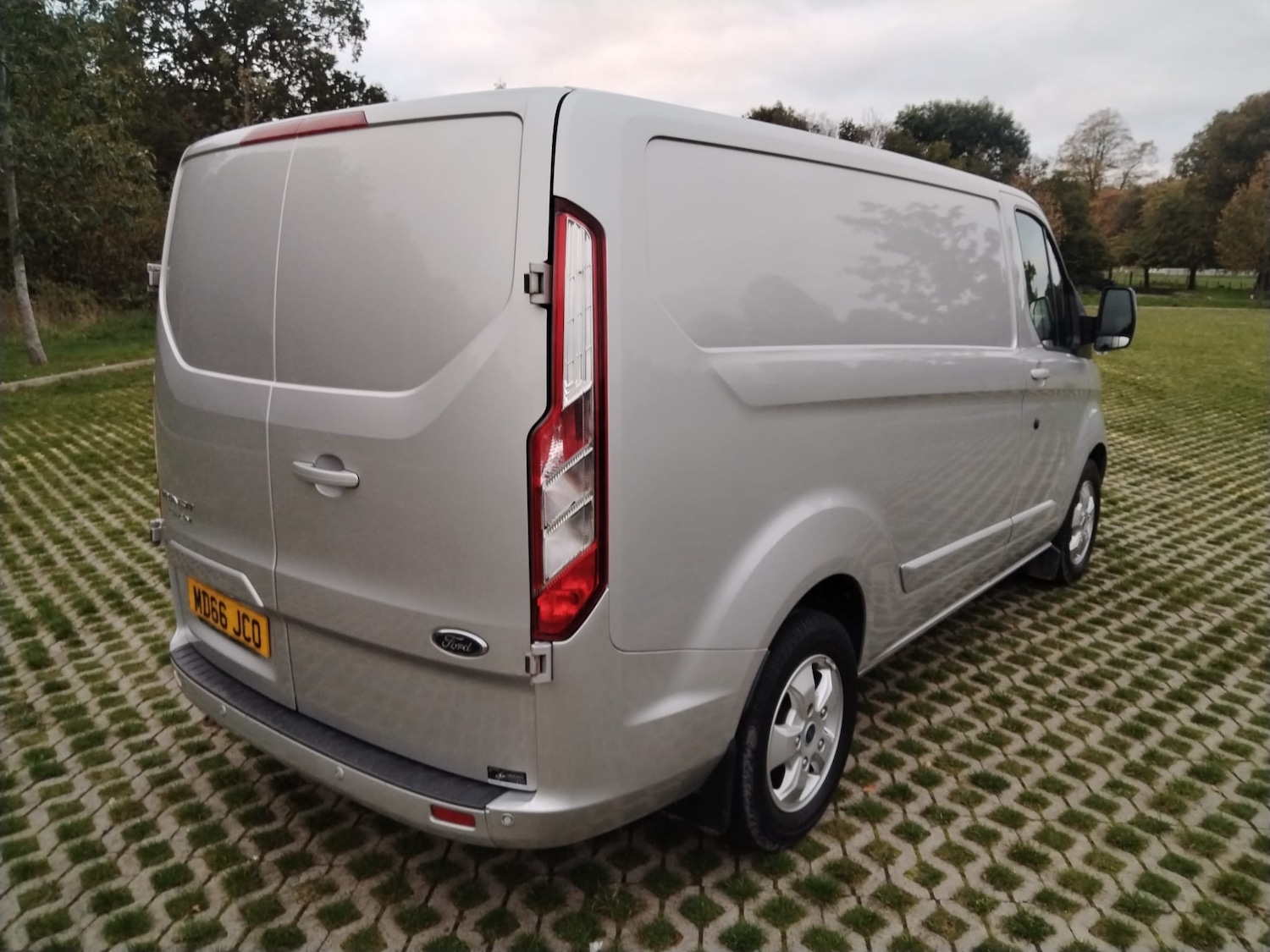 Used Ford Transit Custom 2016 for sale - 76212177: Photo 3