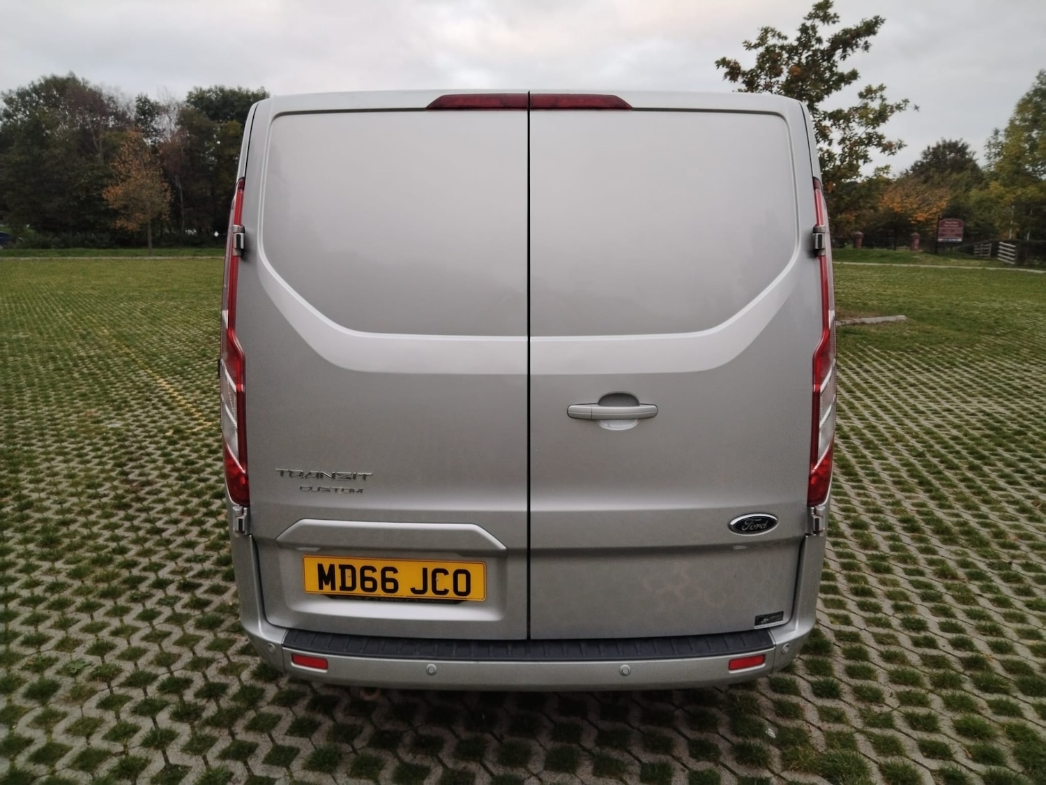 Used Ford Transit Custom 2016 for sale - 76212177: Photo 4