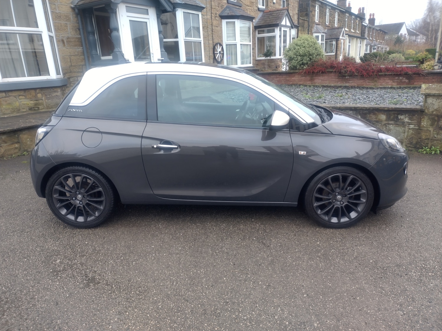 Used Vauxhall ADAM 2015 for sale - 77437739: Photo 3