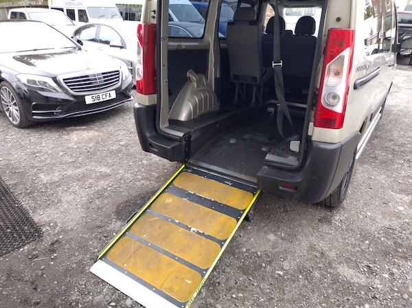Used Peugeot Expert Tepee 2013 for sale - 76093832: Photo 14