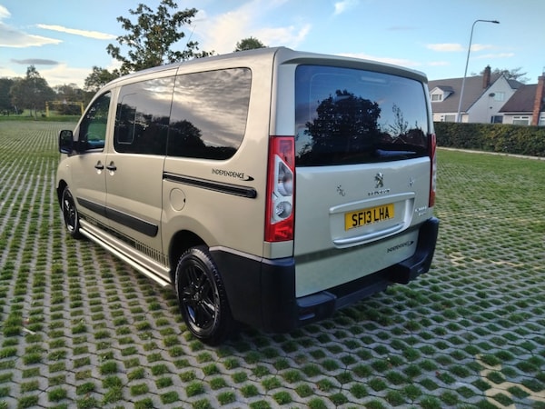Used Peugeot Expert Tepee 2013 for sale - 76093832: Photo 7