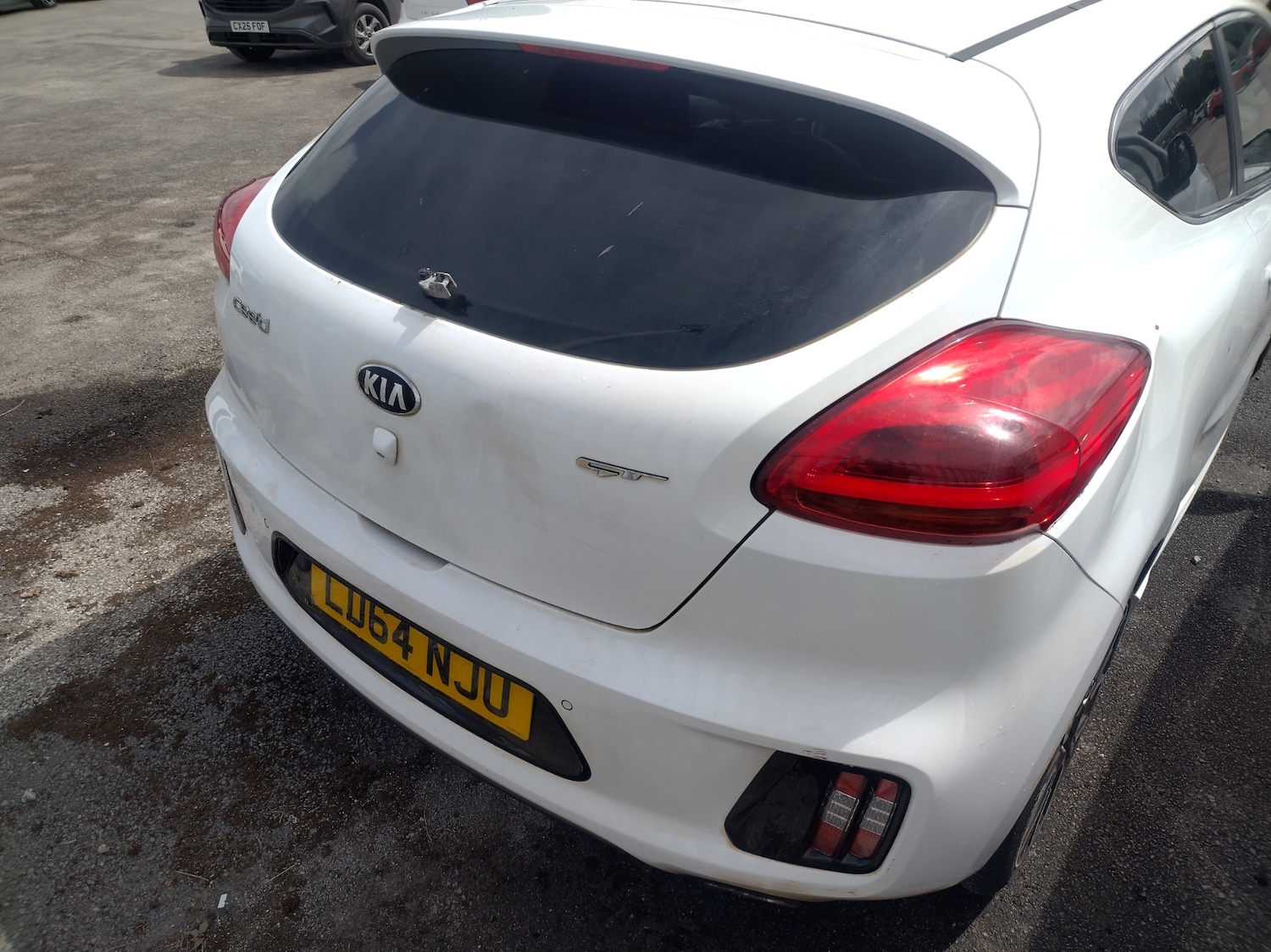 Kia Pro Ceed 2014 (64) - 1.6T GDi GT Tech 3dr - Image 8