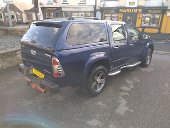 Used Isuzu Rodeo 2010 for sale - 77968169: Photo