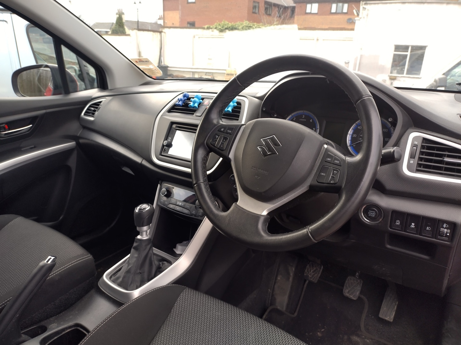 Used Suzuki SX4 S-Cross 2014 for sale - 77669375: Photo 11