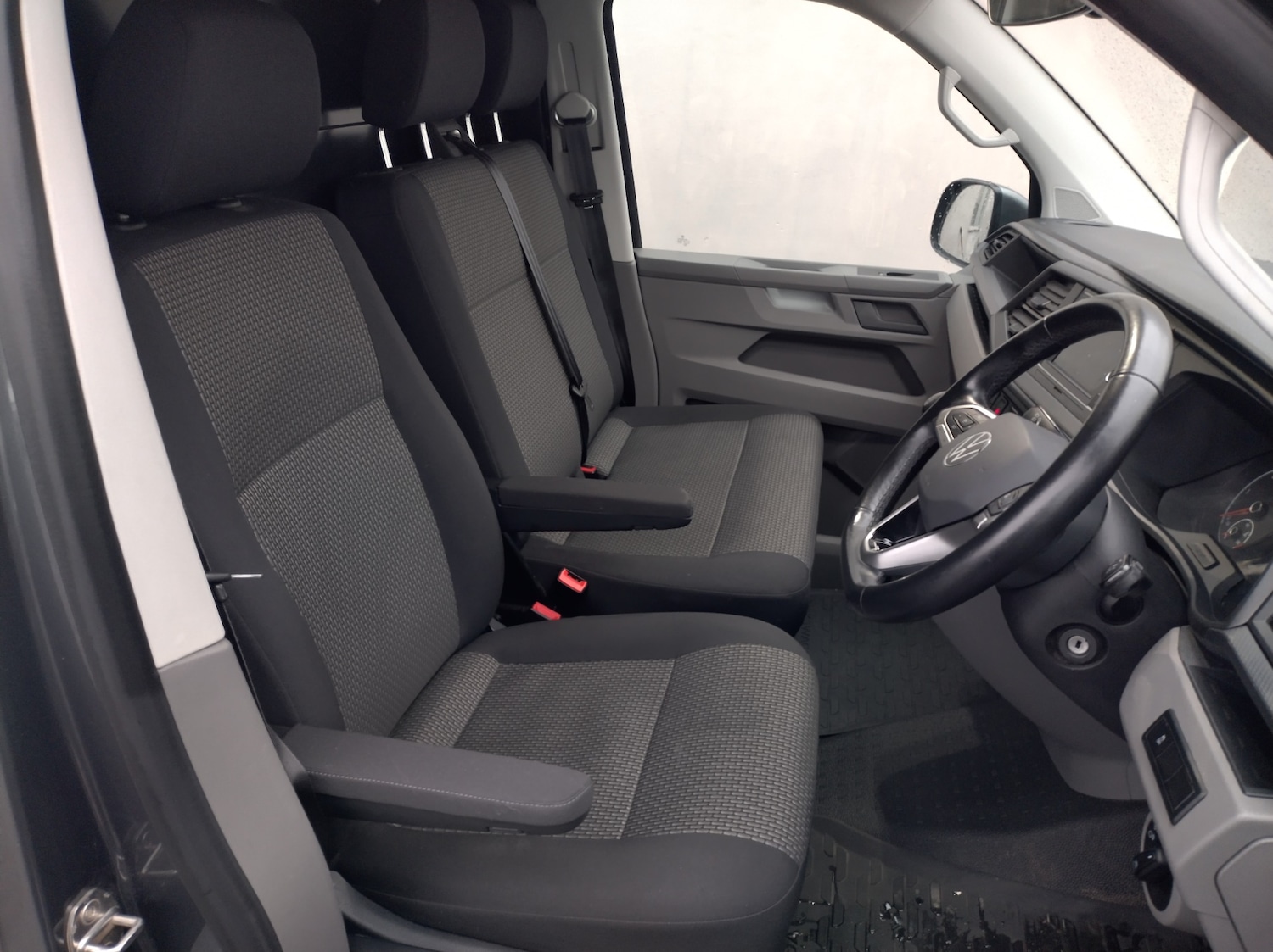 Used Volkswagen Transporter 2021 for sale - 76559612: Photo 7