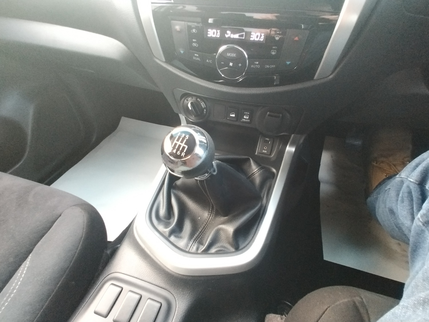 Used Nissan Navara 2017 for sale - 77300547: Photo 18