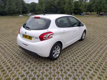 Used Peugeot 208 2014 for sale - 75249986: Photo