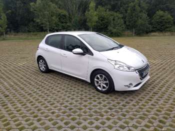 Used Peugeot 208 2014 for sale - 75249986: Photo