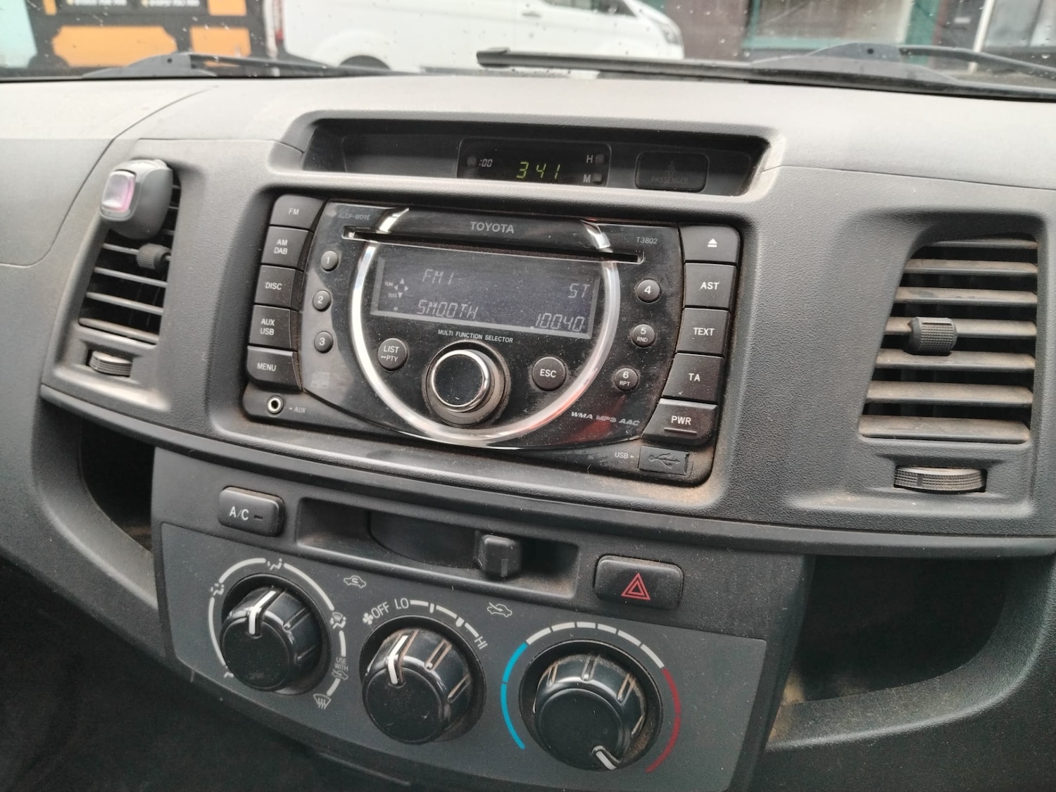 Used Toyota Hilux 2015 for sale - 78182744: Photo 11