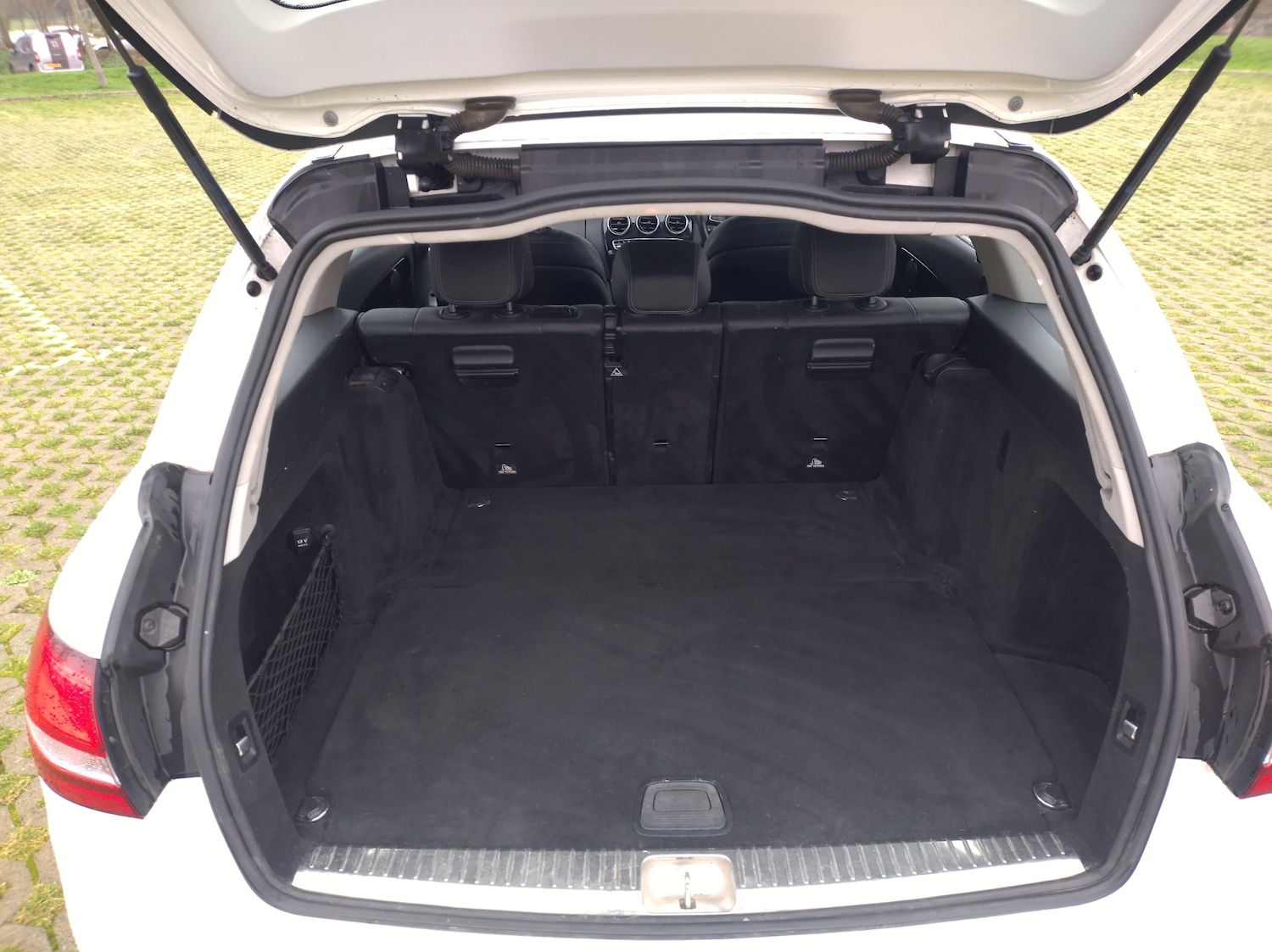 Used Mercedes-Benz C Class 2016 for sale - 76583428: Photo 15