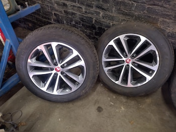 Used Jaguar F-Pace  for sale - 75745480: Photo