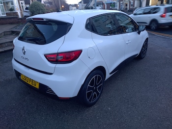 Used Renault Clio 2013 for sale - 77301527: Photo