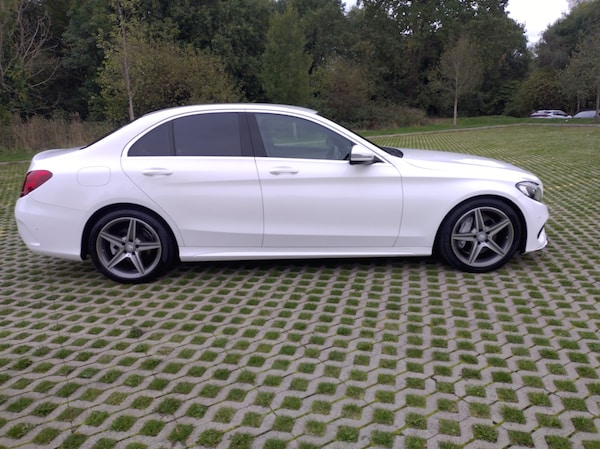 Used Mercedes-Benz C Class 2015 for sale - 76097985: Photo 3