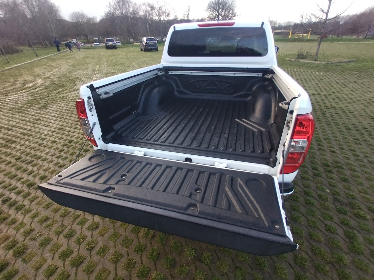 Used Nissan Navara 2017 for sale - 77014600: Photo 15