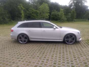 Used Audi S4 2010 for sale - 74821250: Photo