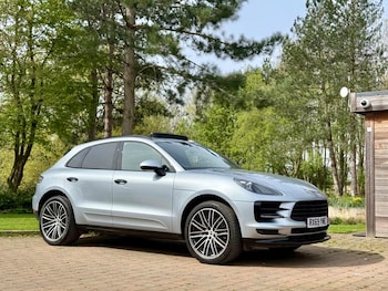 Used Porsche Macan 2019 for sale - 78205240: Photo
